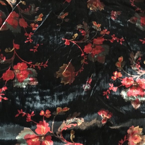 Loft Velvet Velour Off Shoulder Floral Top - Picture 2 of 4